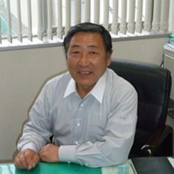 株式会社　西松　代表取締役　湊　素文
